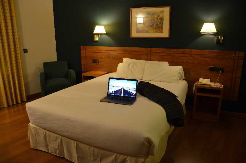 Yit Conquista De Toledo Hotell Eksteriør bilde